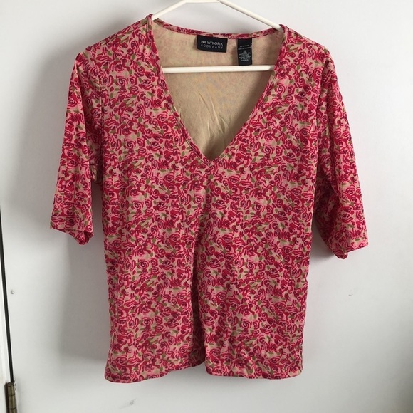 New York & Company Tops - New York & Co. Floral V-Neck Blouse – Vibrant Elegance Size XL T238